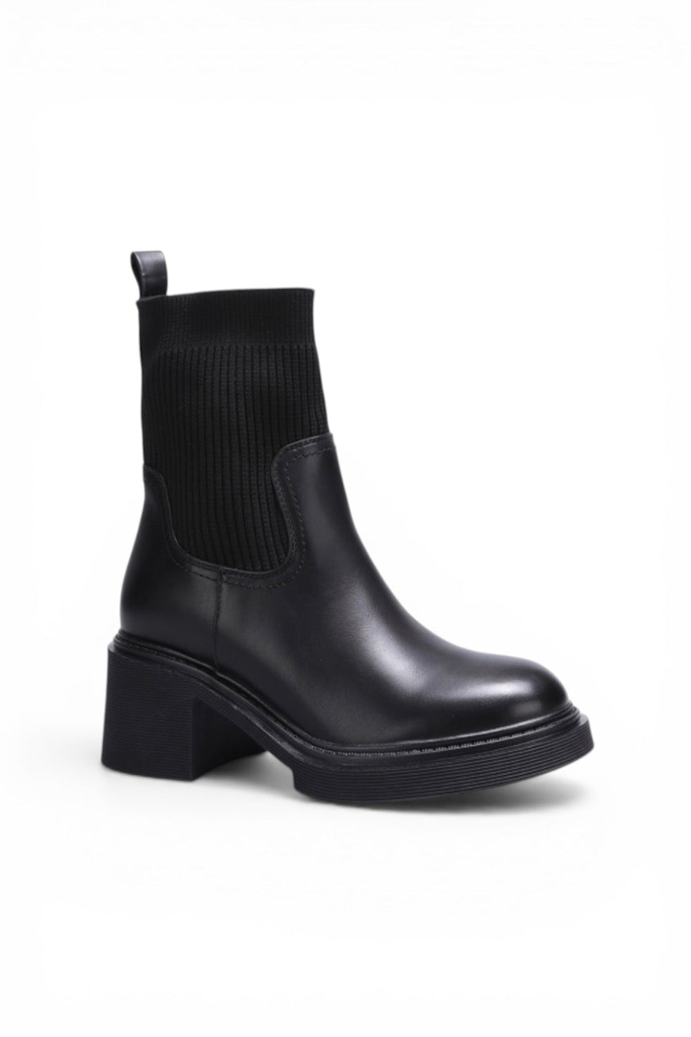 Bottines noires à talon