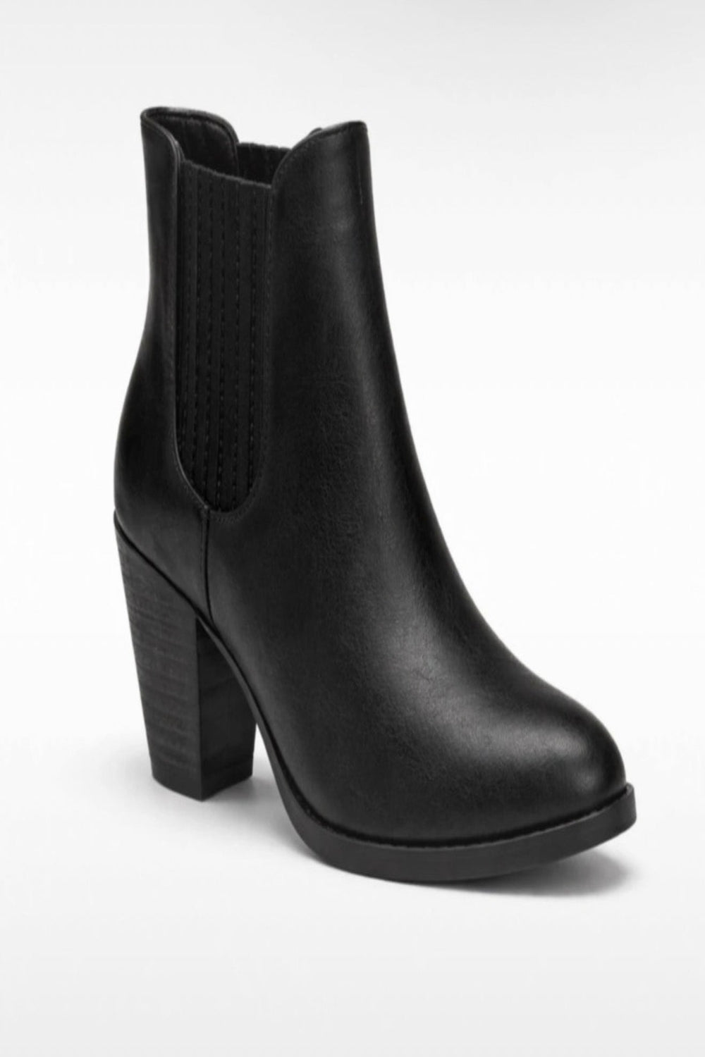 Bottines en cuir noir à talon