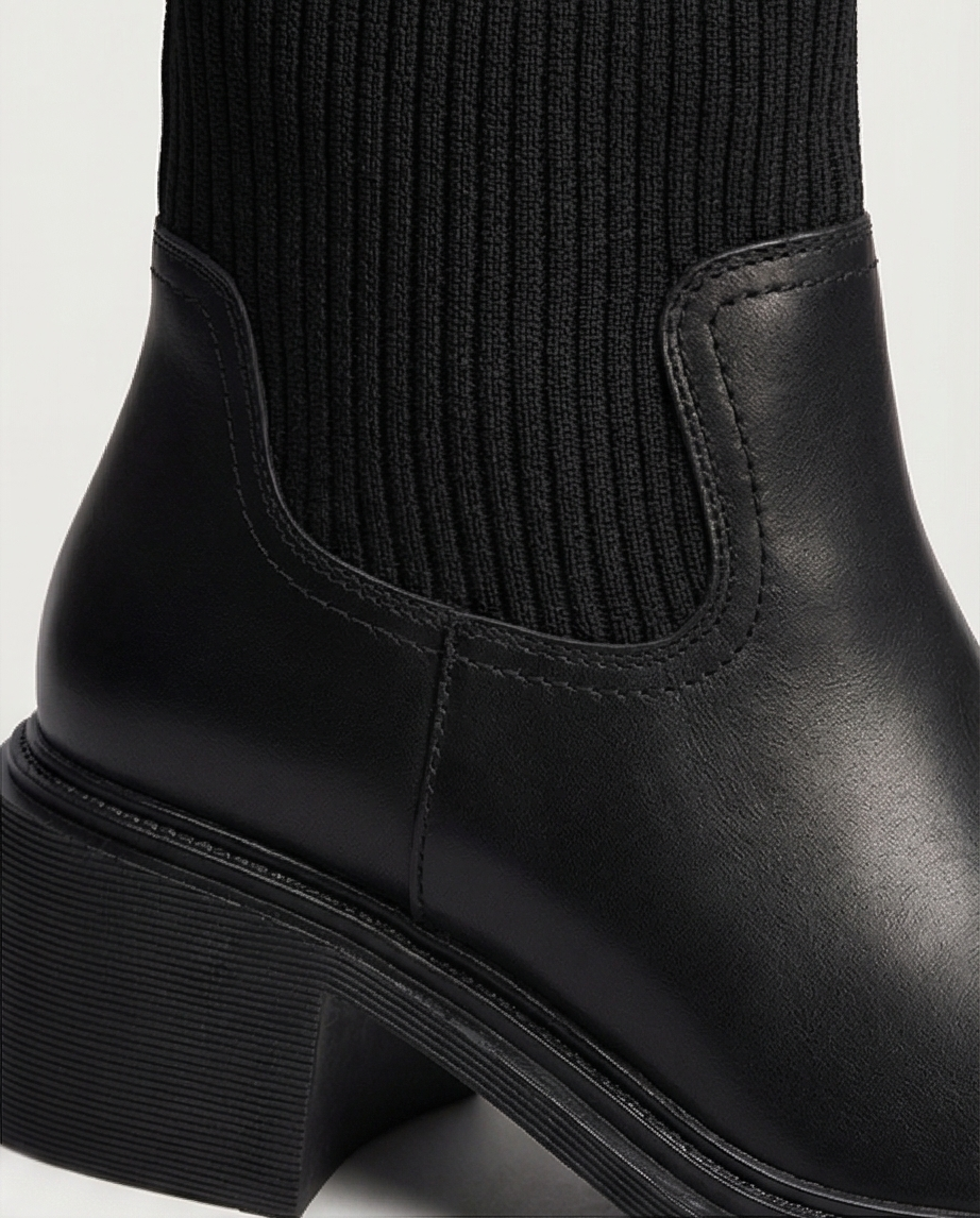 Bottines noires à talon